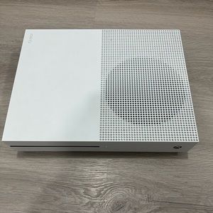 Xbox One S 500GB (NEW)